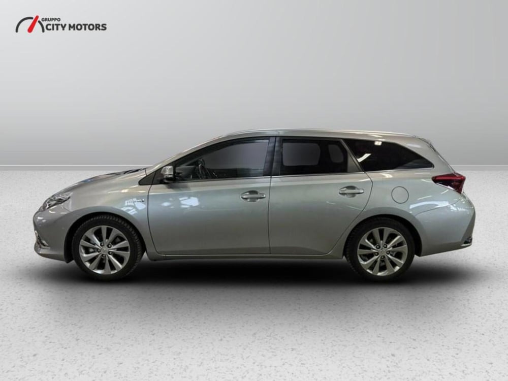 Toyota Auris Station Wagon usata a Monza e Brianza (4)