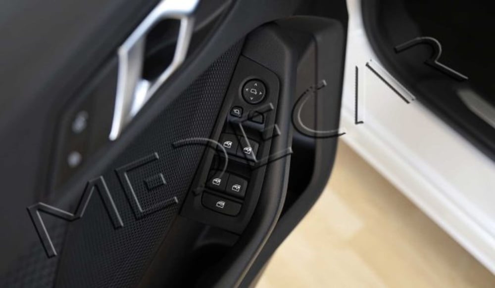 BMW Serie 1 usata a Potenza (9)