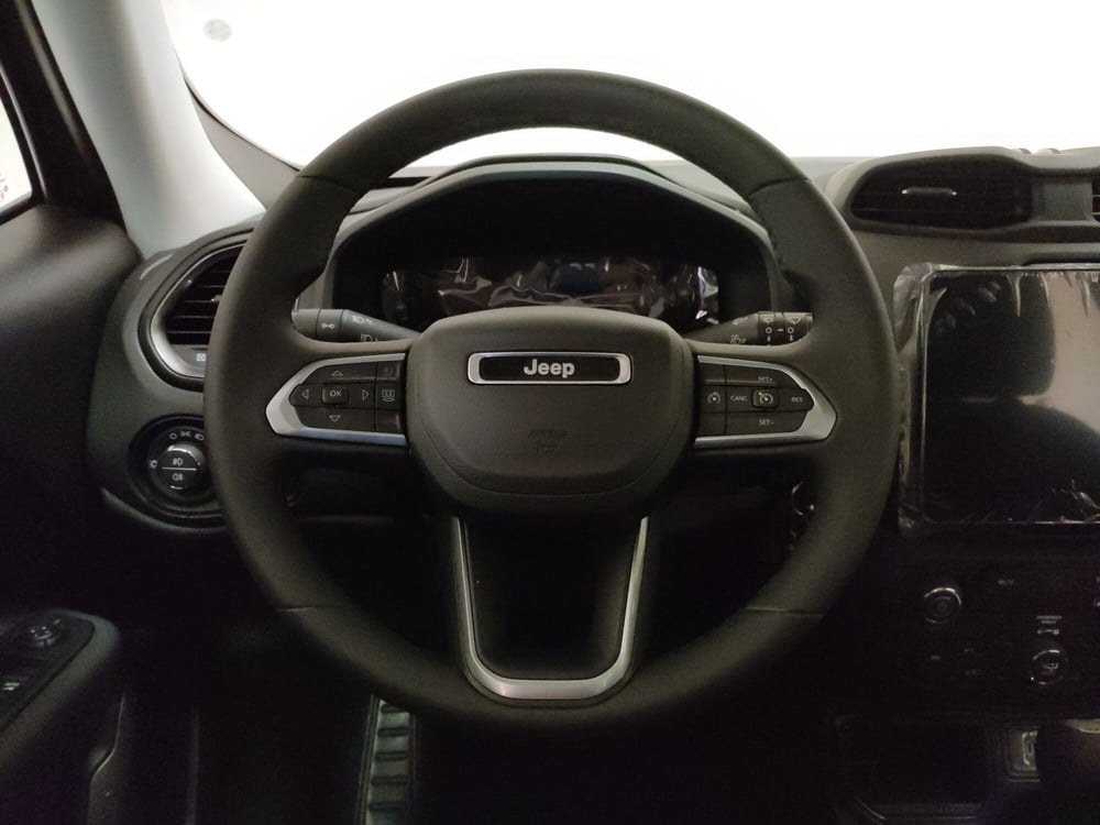 Jeep Renegade nuova a Teramo (17)