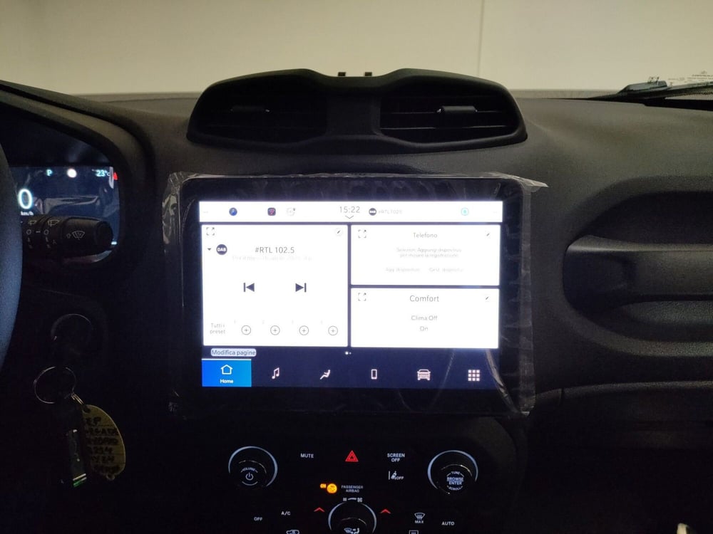 Jeep Renegade nuova a Teramo (19)