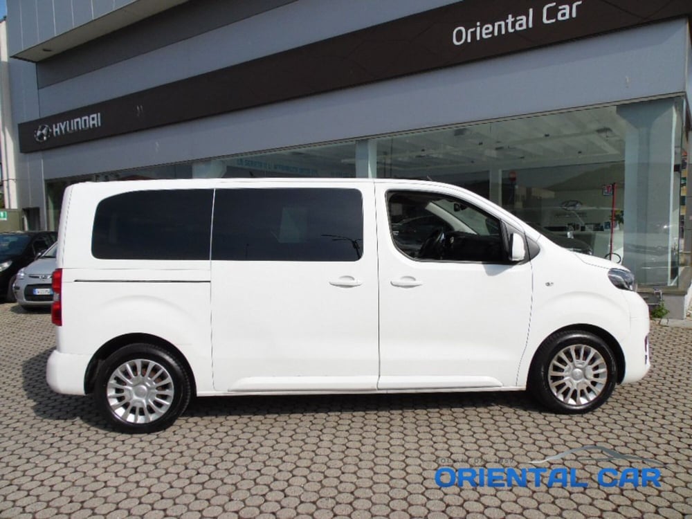 Toyota Proace Verso usata a La Spezia (6)
