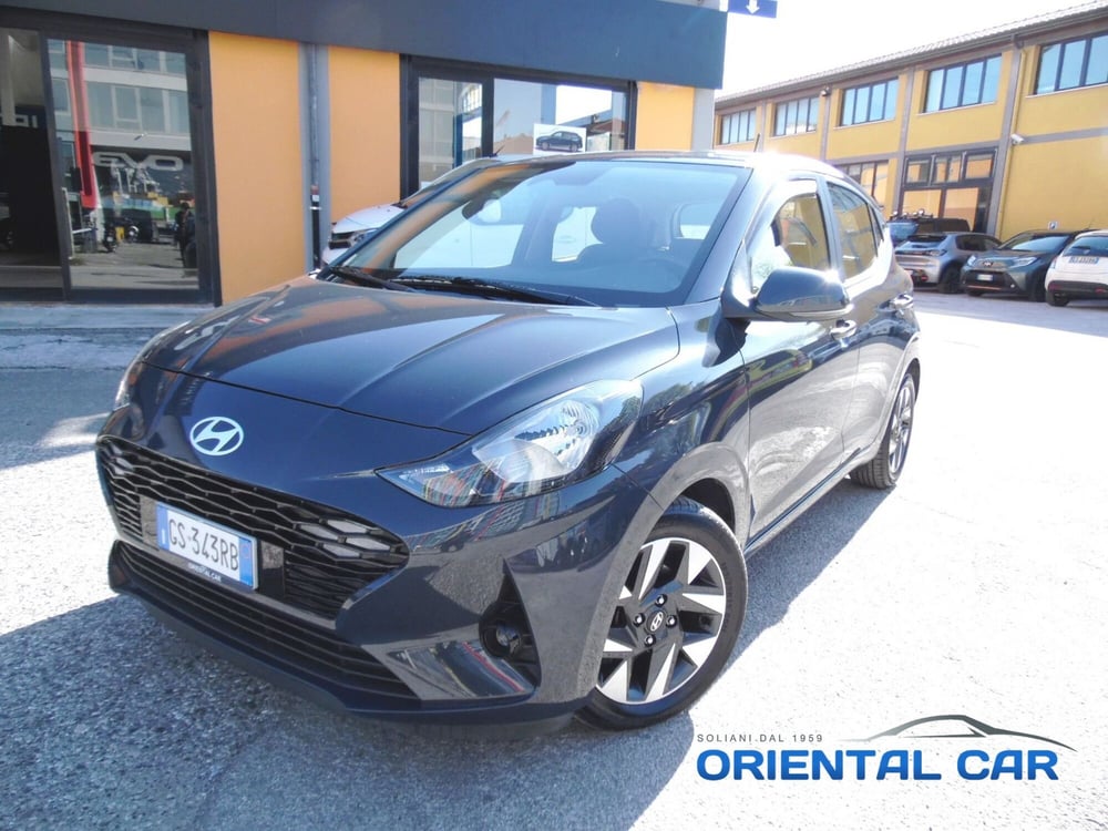Hyundai i10 usata a La Spezia (16)