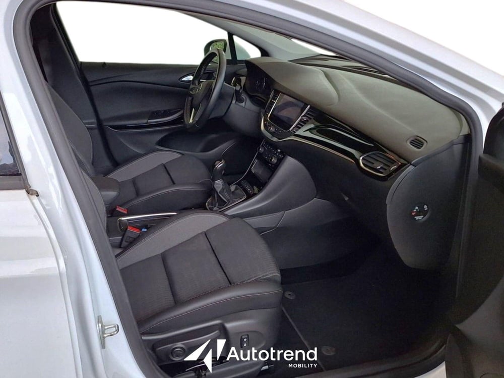 Opel Astra Station Wagon usata a Bari (7)