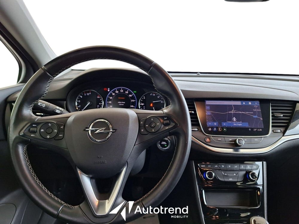 Opel Astra Station Wagon usata a Bari (9)