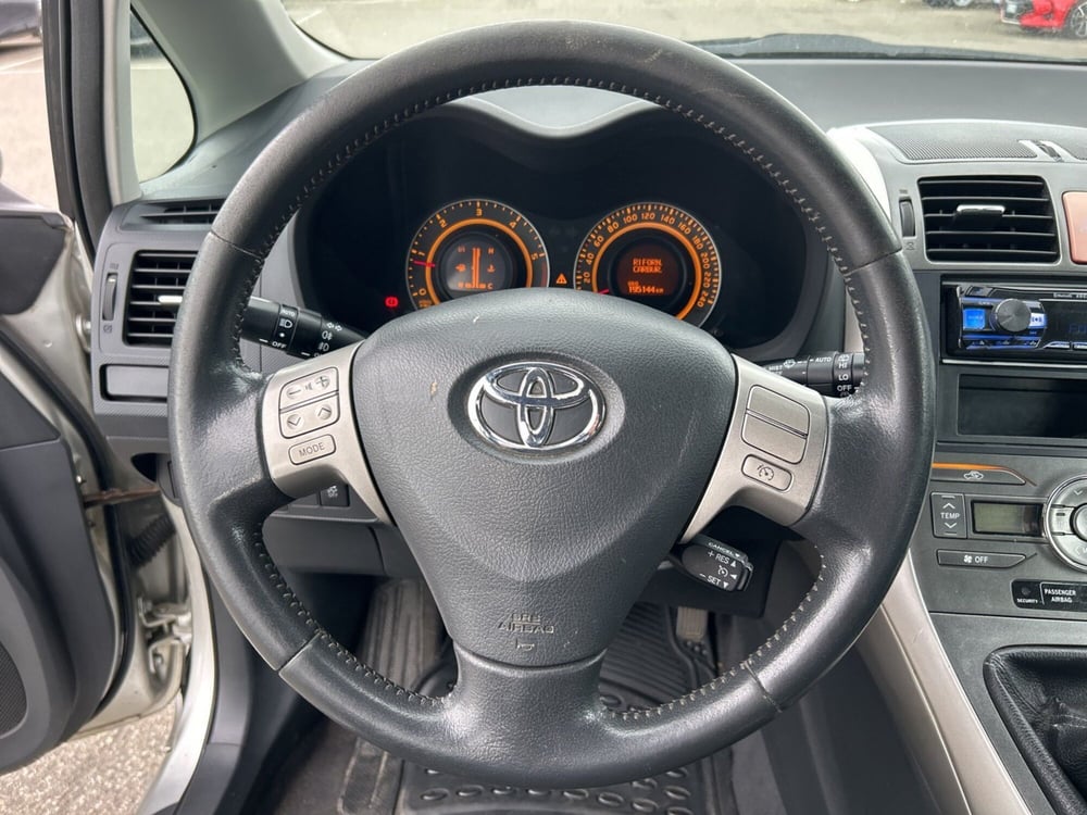 Toyota Auris usata a Piacenza (17)