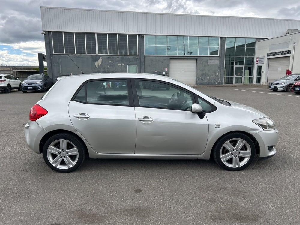 Toyota Auris usata a Piacenza (7)