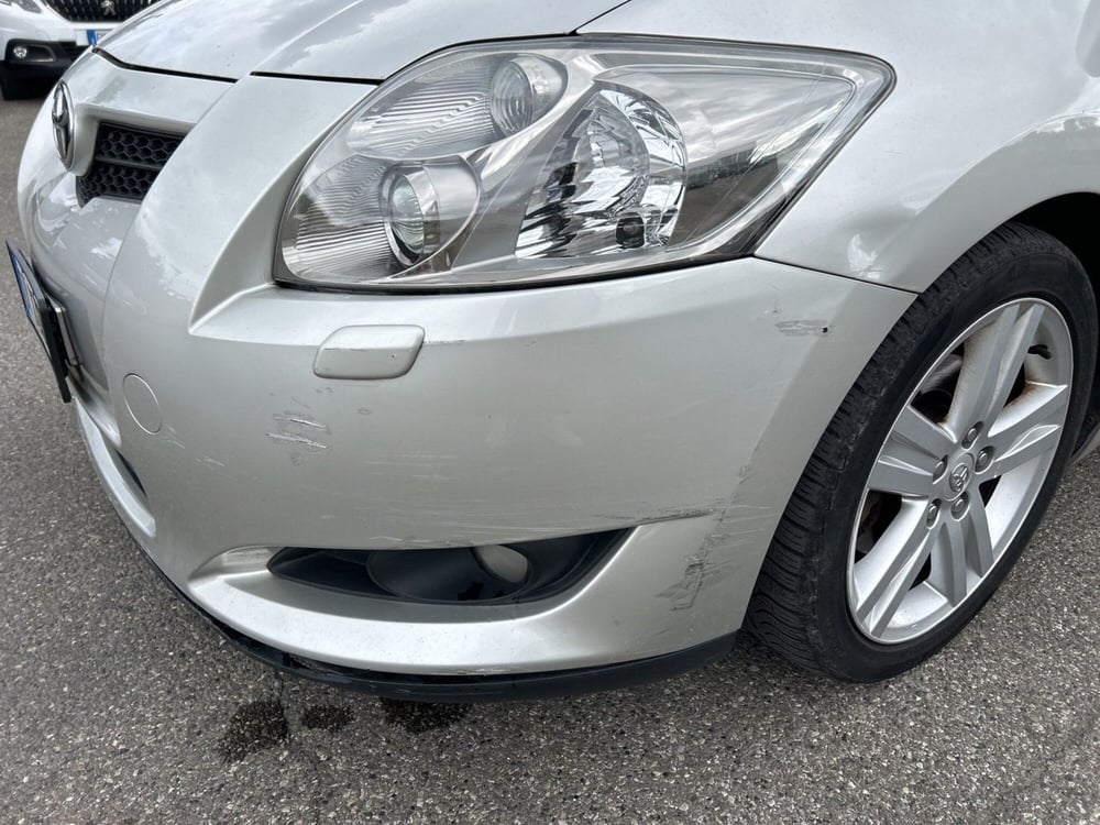 Toyota Auris usata a Piacenza (9)