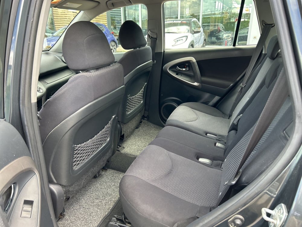 Toyota Rav4 usata a Piacenza (10)