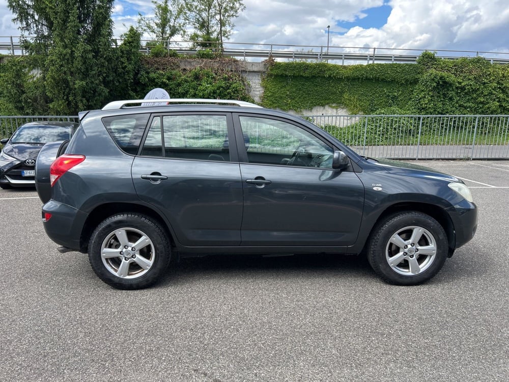 Toyota Rav4 usata a Piacenza (7)