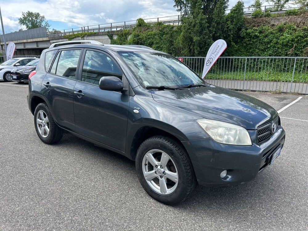 Toyota Rav4 usata a Piacenza (8)