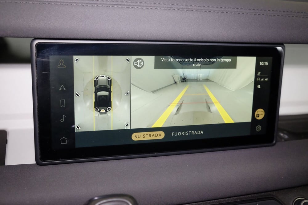 Land Rover Defender usata a Torino (17)
