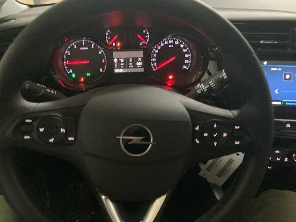 Opel Corsa nuova a Messina (14)