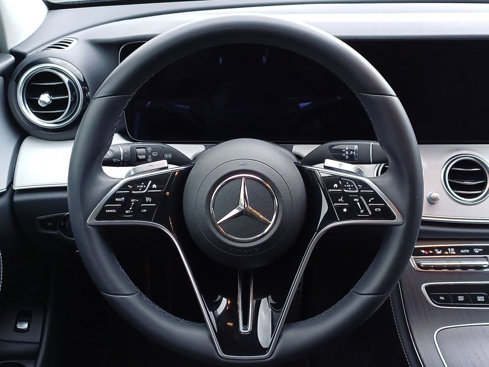 Mercedes-Benz Classe E Station Wagon usata  (16)