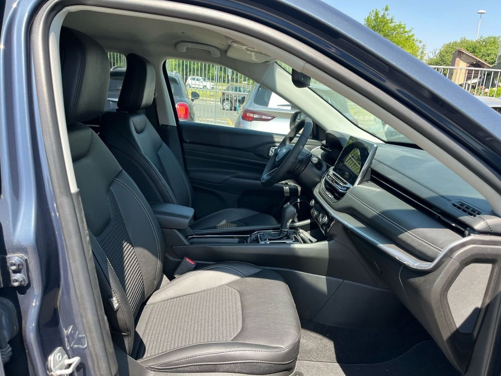 Jeep Compass nuova a Milano (12)