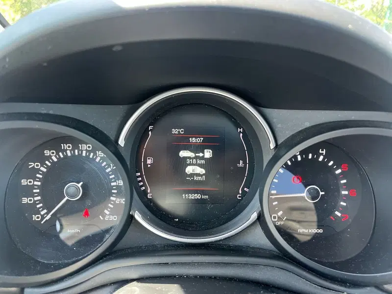 Fiat 500L usata a Milano (19)