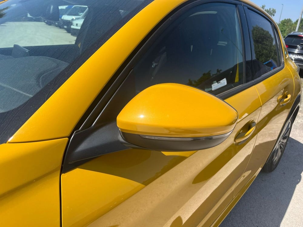 Peugeot 208 usata a Milano (10)