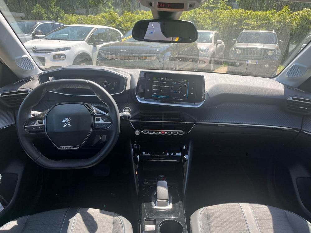 Peugeot 208 usata a Milano (15)