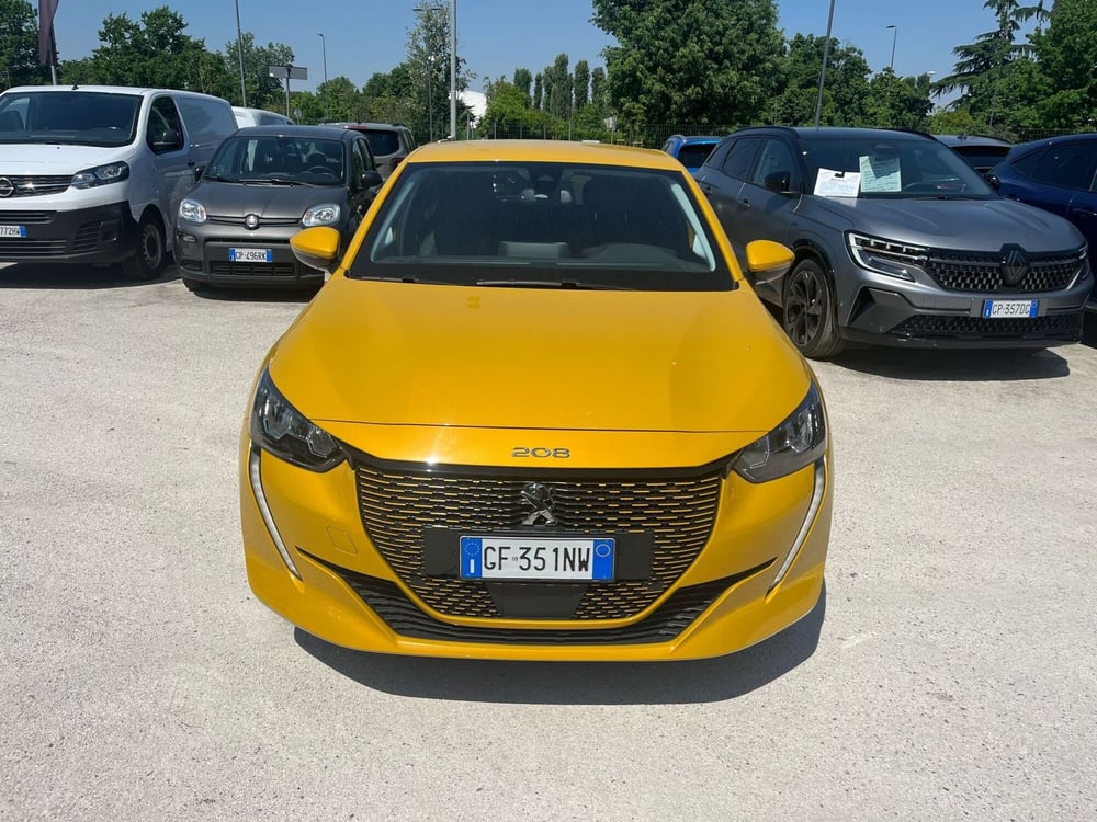 Peugeot 208 usata a Milano (2)