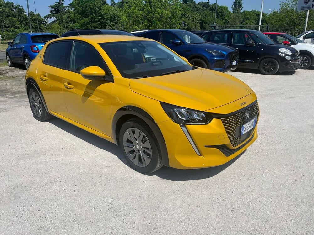 Peugeot 208 usata a Milano (3)