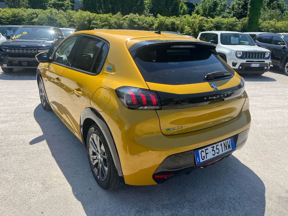 Peugeot 208 usata a Milano (5)