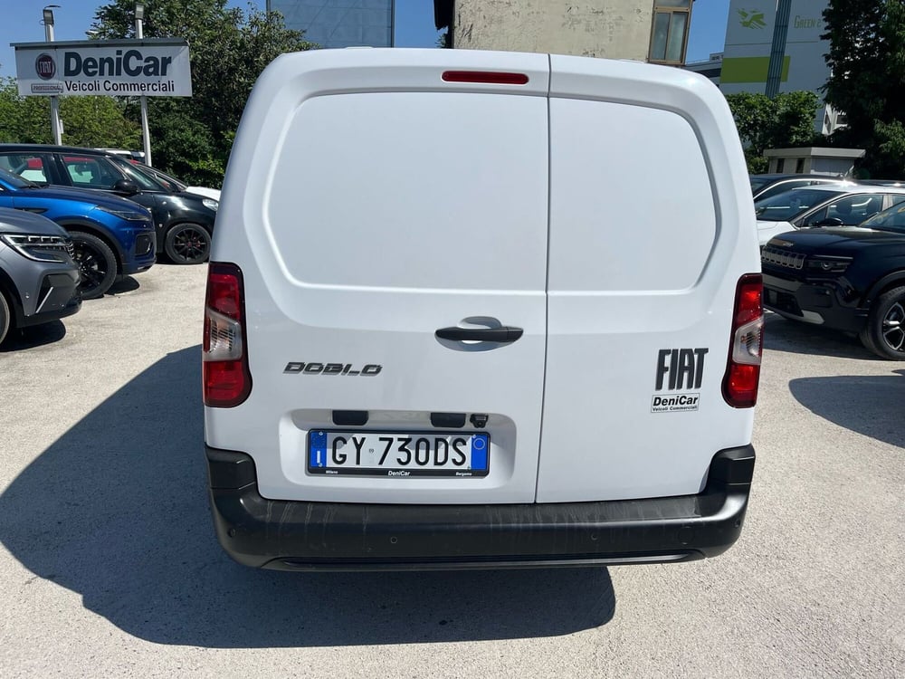 Fiat Doblò Furgone nuova a Milano (11)