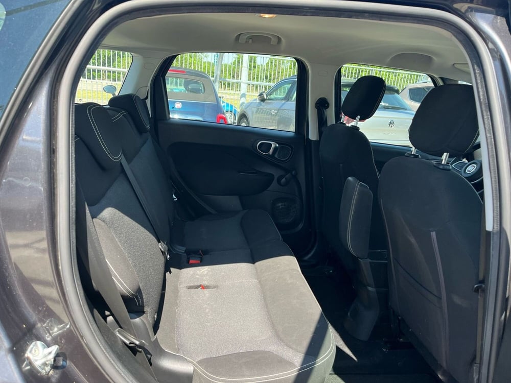 Fiat 500L usata a Milano (14)
