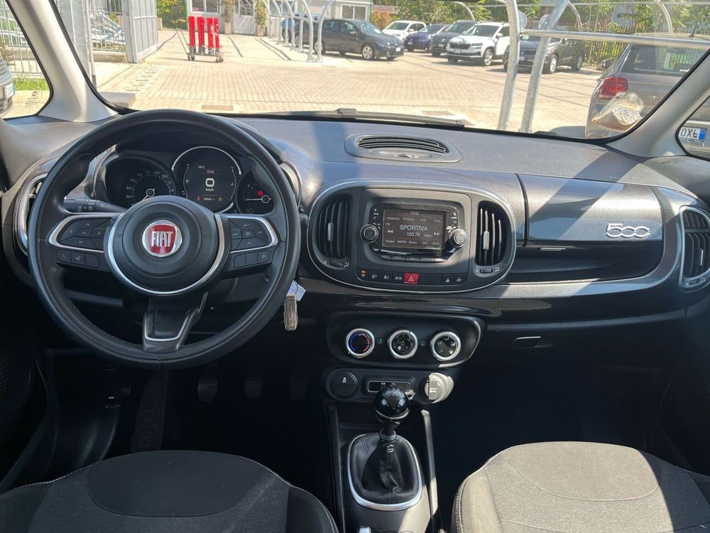 Fiat 500L usata a Milano (15)