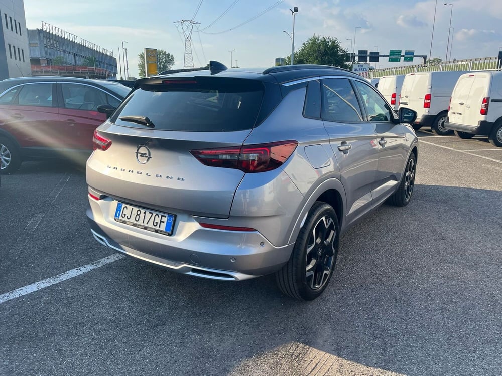 Opel Grandland usata a Milano (7)