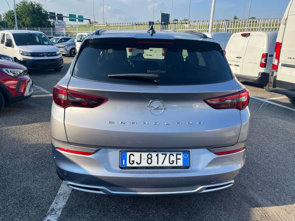 Opel Grandland usata a Milano (8)