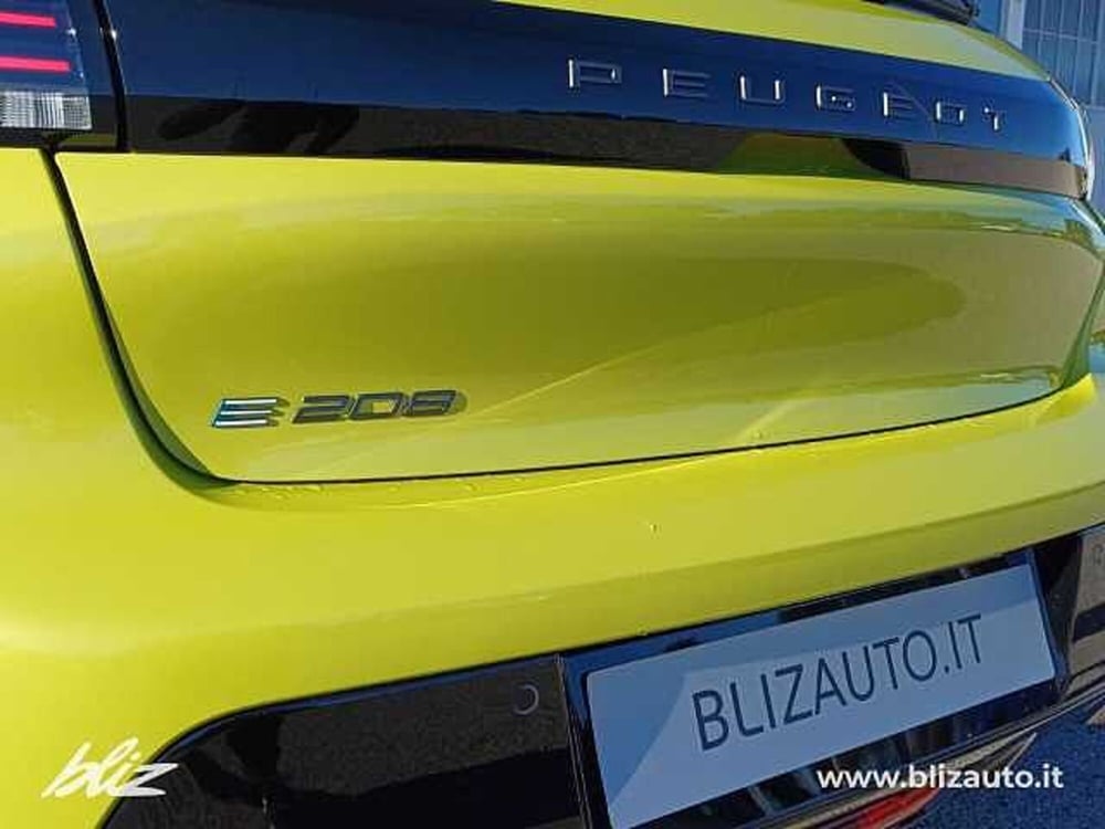 Peugeot 208 nuova a Udine (9)