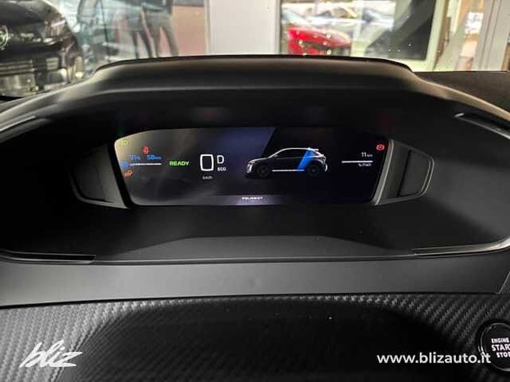 Peugeot 208 nuova a Udine (13)