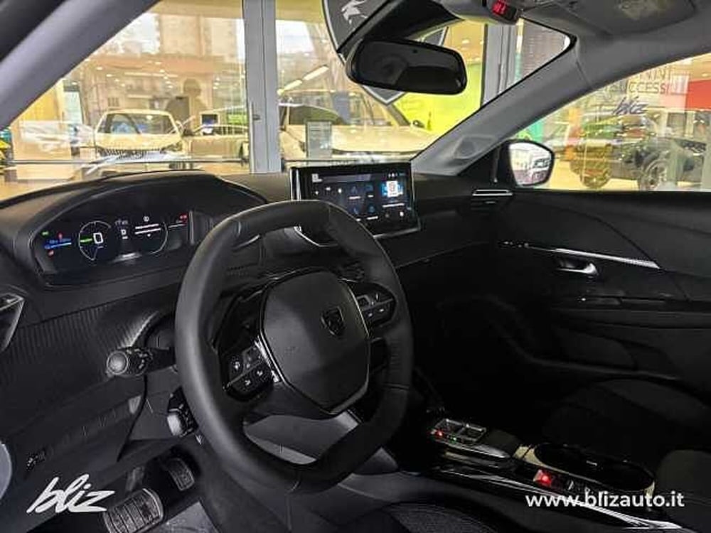 Peugeot 208 nuova a Udine (9)