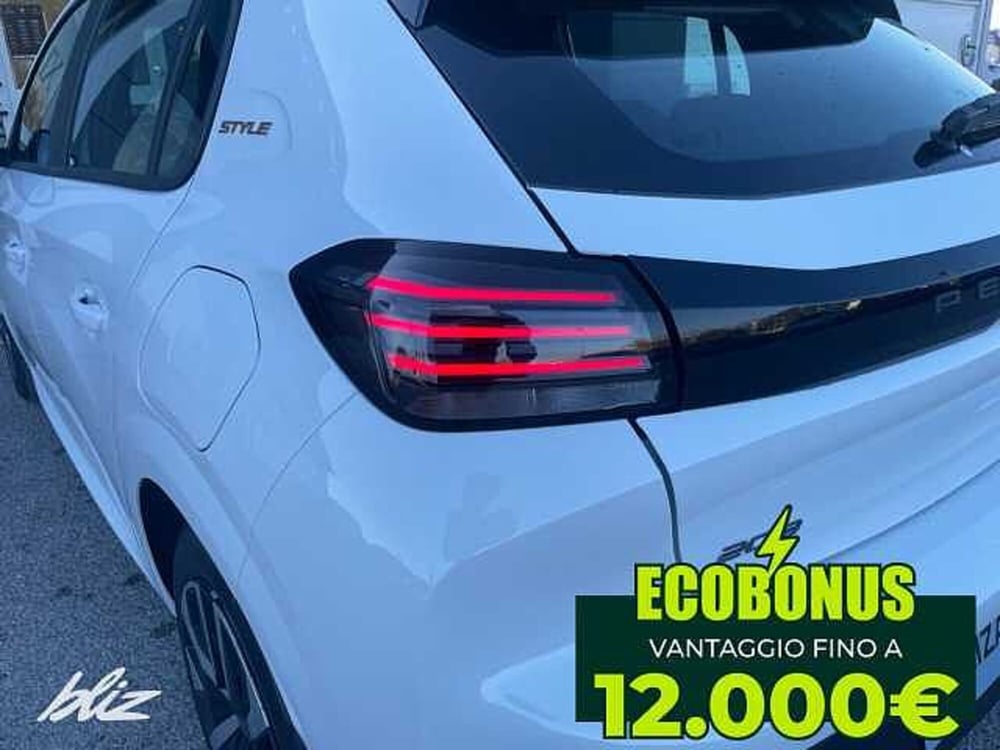 Peugeot 208 nuova a Udine (11)