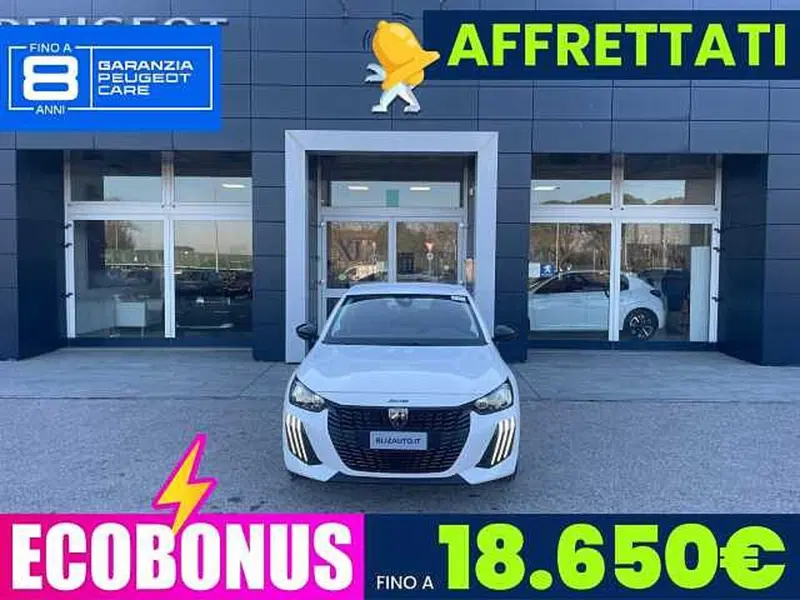 Peugeot 208 nuova a Udine (2)