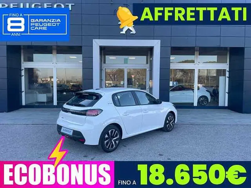 Peugeot 208 nuova a Udine (4)
