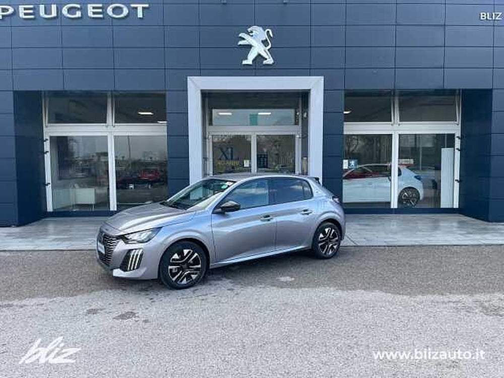 Peugeot 208 nuova a Udine
