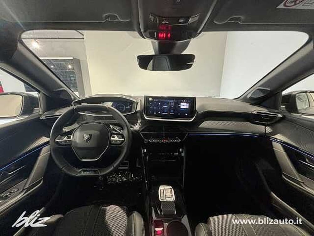 Peugeot 208 nuova a Udine (12)