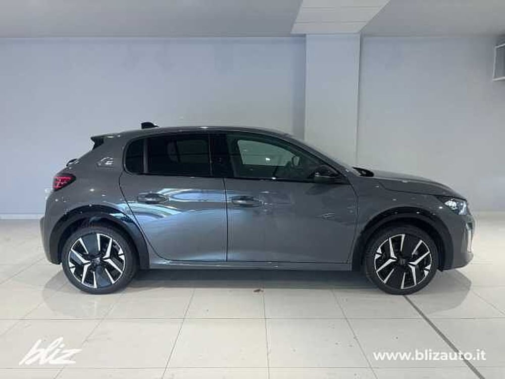 Peugeot 208 nuova a Udine (6)