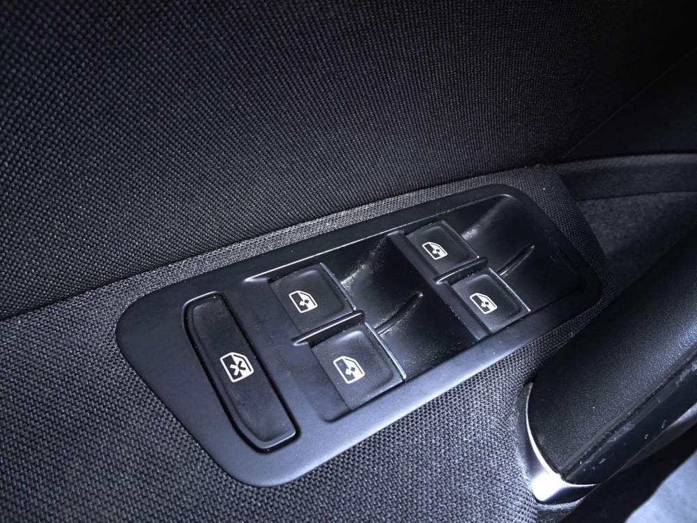 Volkswagen Golf usata a Treviso (16)