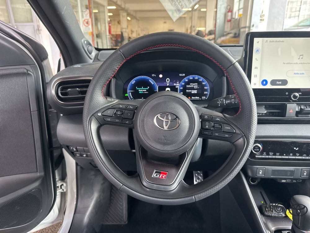 Toyota Yaris GR Sport nuova a Viterbo (14)