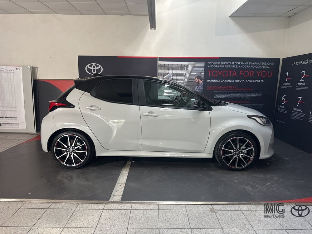 Toyota Yaris GR Sport nuova a Viterbo (7)