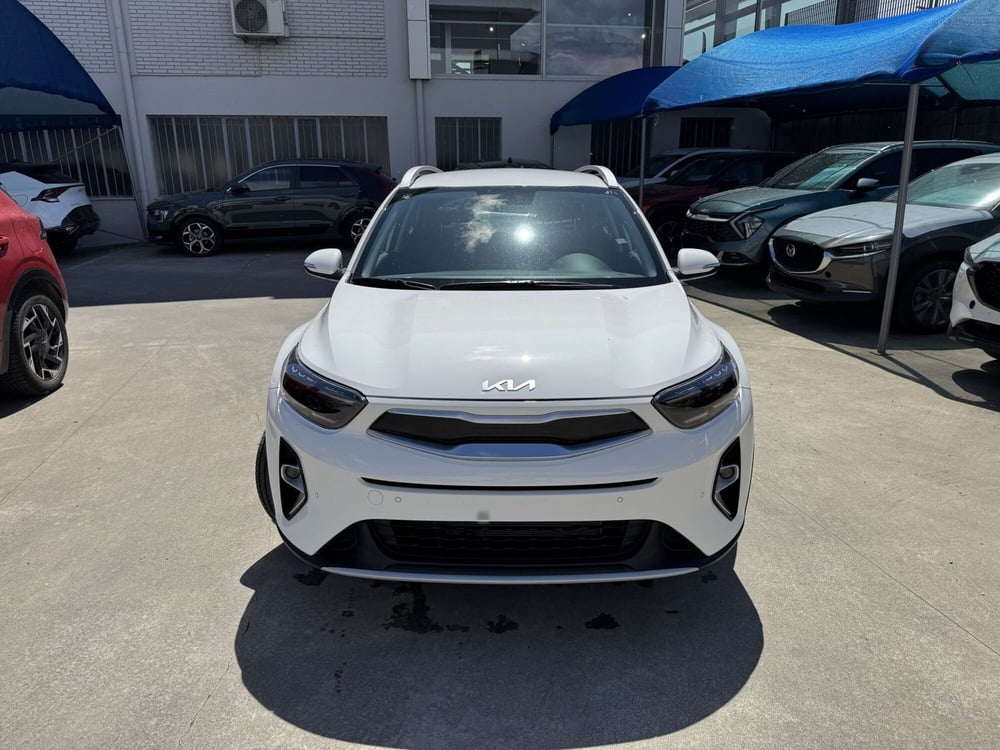 Kia Stonic nuova a Cremona (3)
