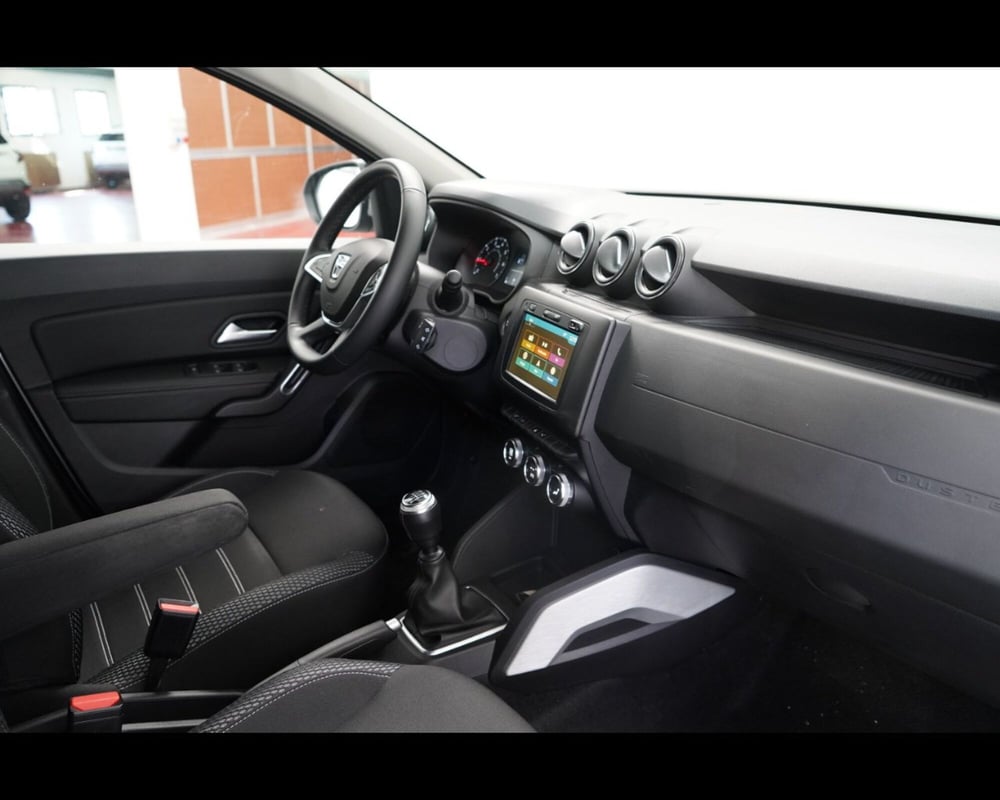 Dacia Duster usata a Treviso (13)