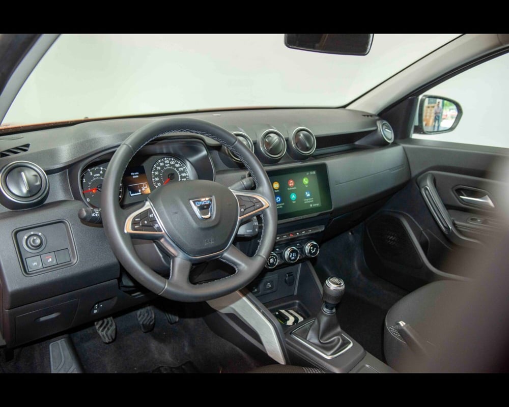 Dacia Duster usata a Venezia (19)