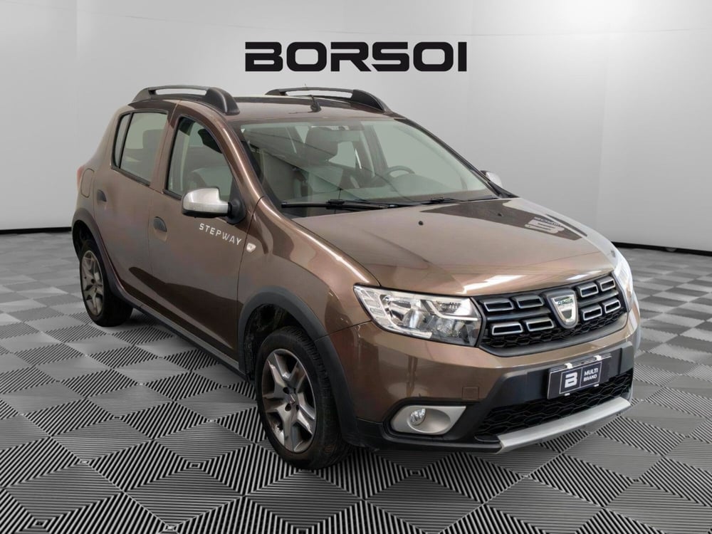 Dacia Sandero usata a Venezia (7)