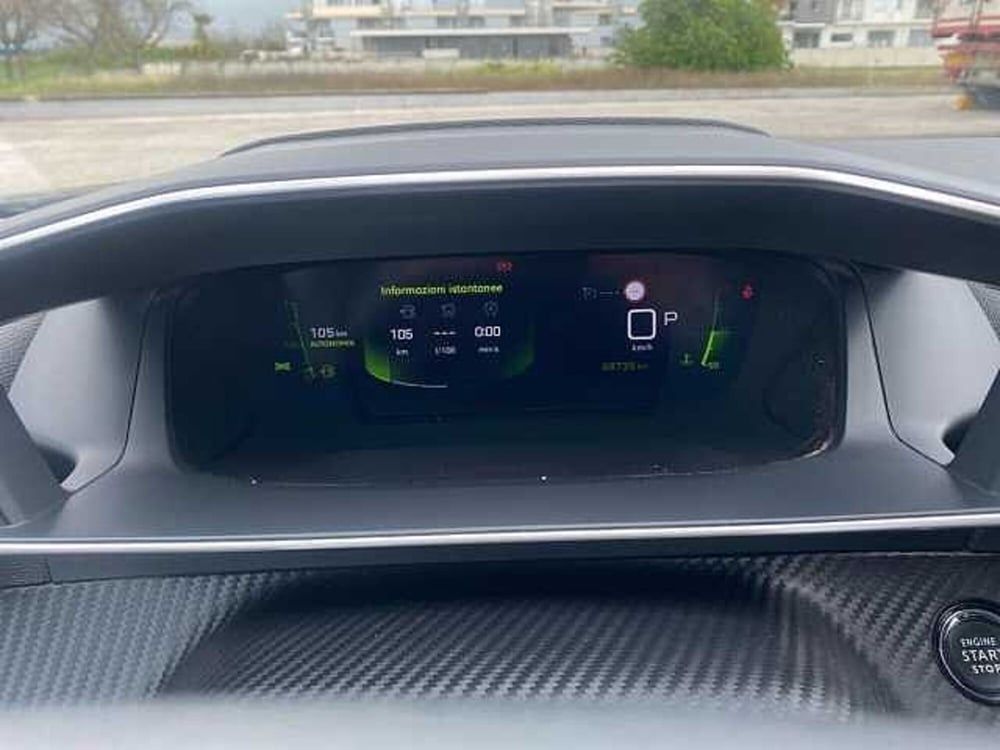 Peugeot 2008 usata a Napoli (11)