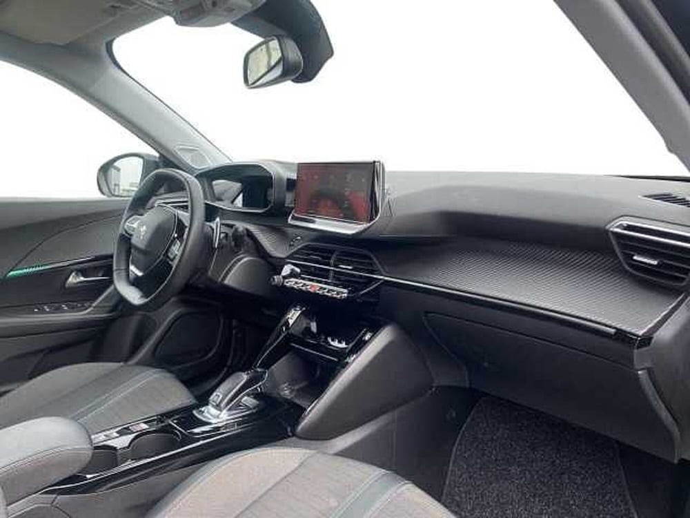 Peugeot 2008 usata a Napoli (13)