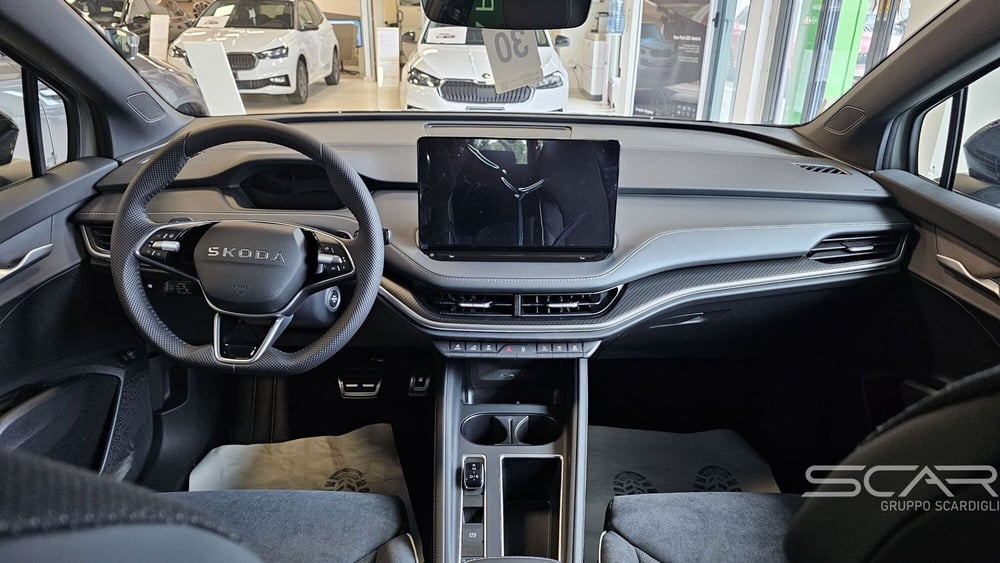 Skoda Elroq nuova a Livorno (14)