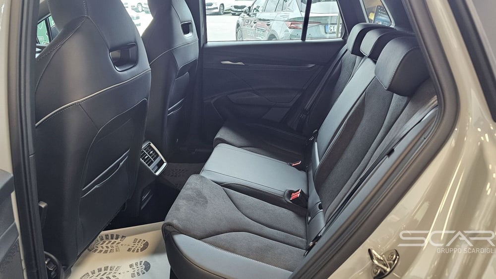 Skoda Elroq nuova a Livorno (19)