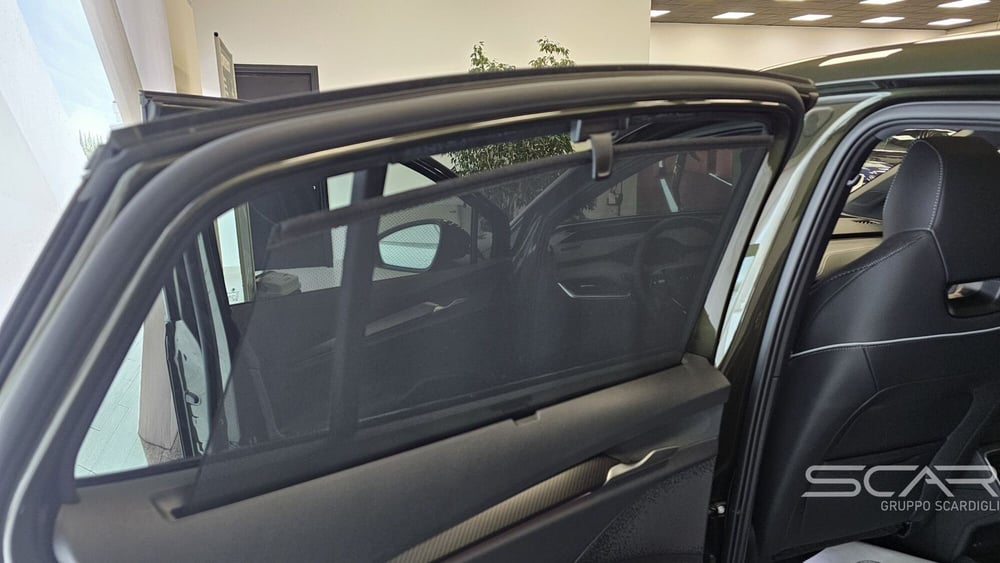 Skoda Enyaq Coupé nuova a Livorno (12)